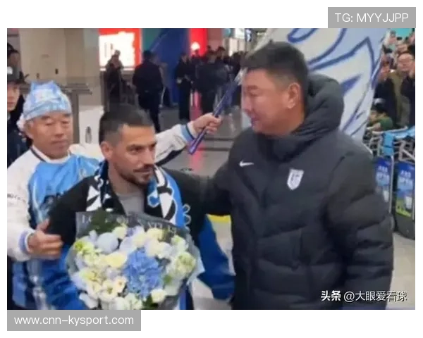 斯坦丘正式亮相大连，身披核心号码领衔大连英博训练