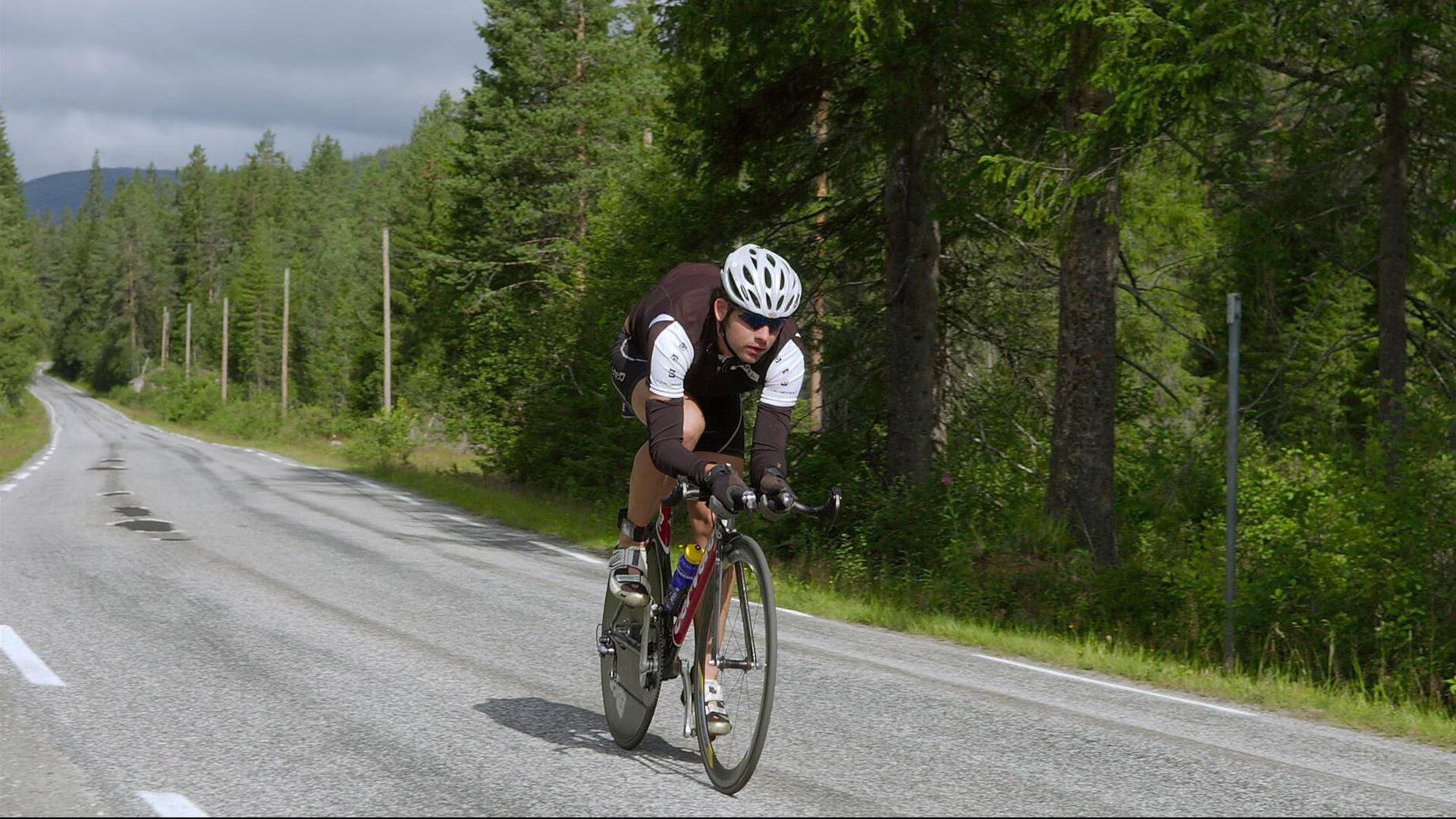 哈兰德与福登成为欧冠焦点，曼城大胜多特蒙德，哈兰德和曼城